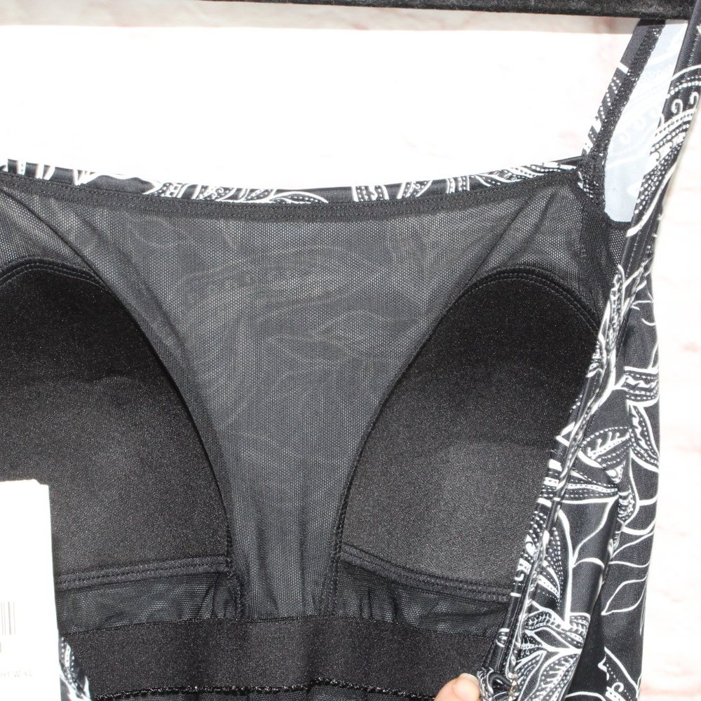 LL Bean Black Botanical Squareneck Tanksuit One-Piece Swimwear Size 12 - Picture 8 of 10